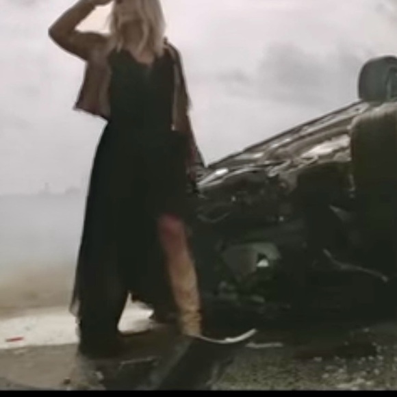 Miranda Lambert’s “Vice” Boots - Picture 4 of 10